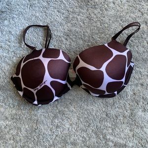 Victoria’s Secret Very Sexy Push Up bra